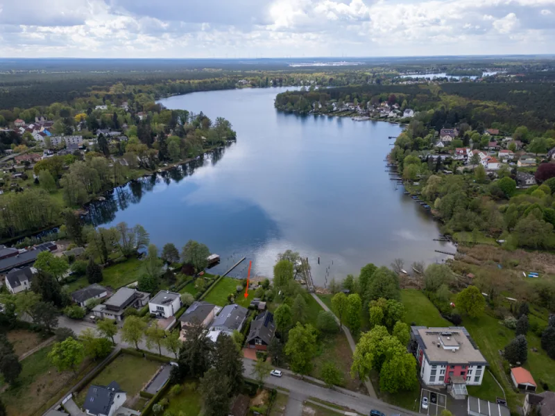 traumhafte Lage am See