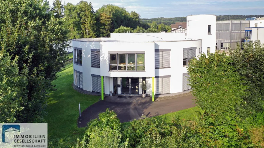  - Büro/Praxis mieten in Dernbach - Innovative Räume für Ihren Erfolg! Moderne, individuelle Büroetage an der A3 zu vermieten!