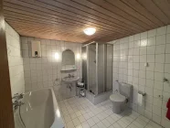 Badezimmer EG