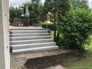 Treppe zur Terrasse