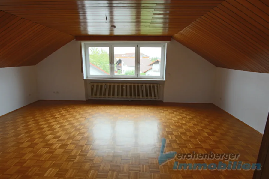 Wohnzimmer - Wohnung mieten in Plattling / Pielweichs - *** Schöne 2 Zimmer Dachgeschosswohnung mit Stellplatz zur Miete in Plattling***