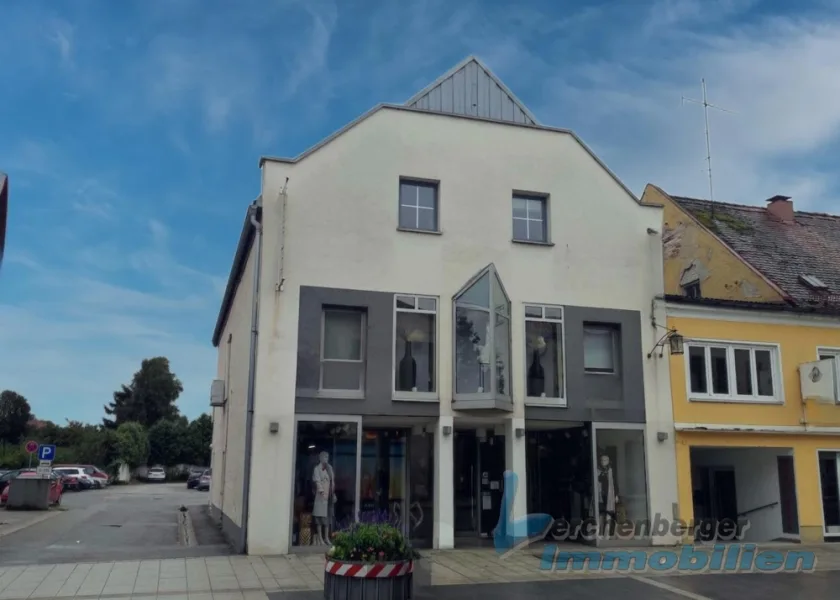 Aussenbild - Laden/Einzelhandel mieten in Plattling - *** Schönes Ladengeschäft in guter Lage von Plattling zur Miete ***