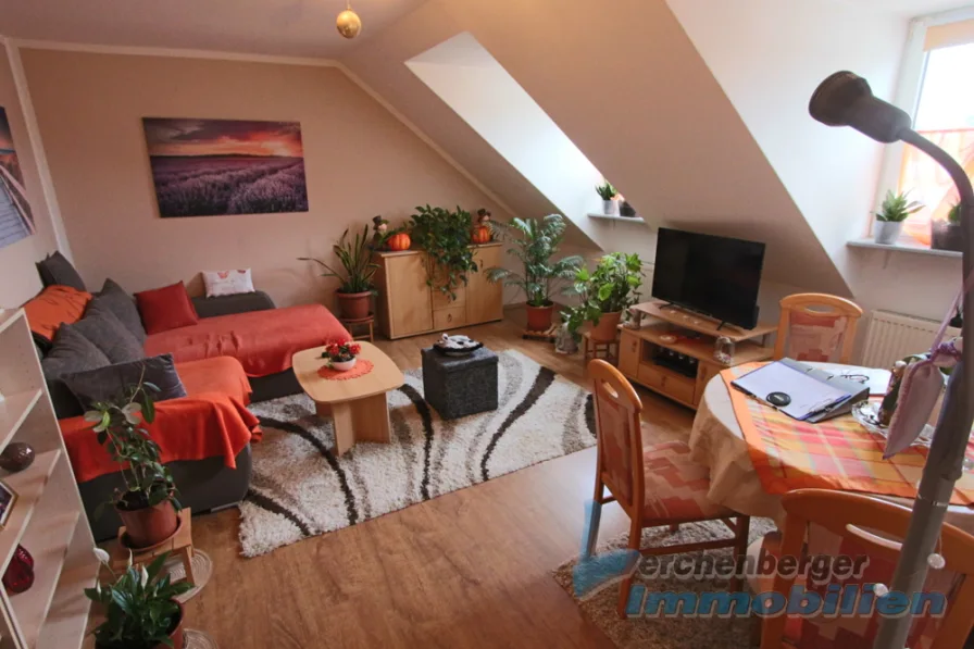 Wohnzimmer - Wohnung kaufen in Hengersberg - *** Eigentumswohnung zur Kapitalanlage in Hengersberg ***