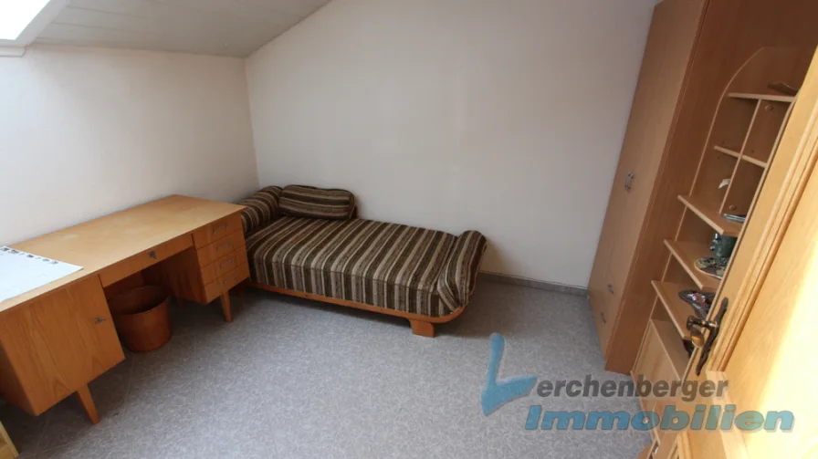 kleines Zimmer DG