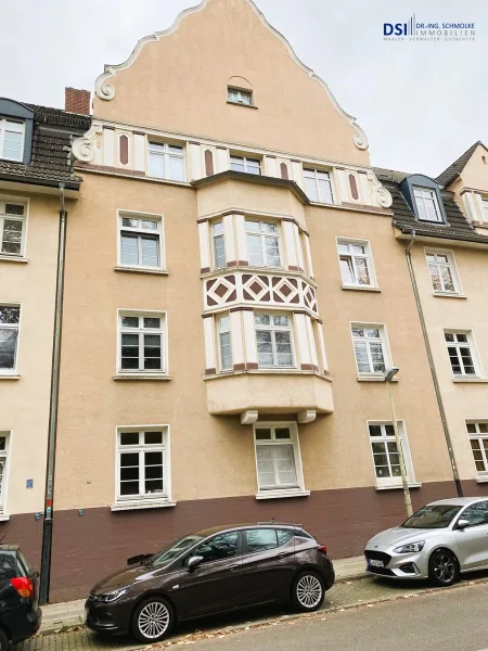 Ansicht - Wohnung kaufen in Essen - Attraktive 2-Zimmer-Wohnung mit Loggia in Frohnhausen