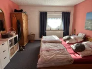 Elternschlafzimmer DG