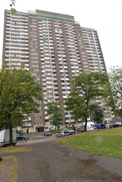 Ausenansicht  - Wohnung kaufen in Köln - Ein Zimmer Wohnung