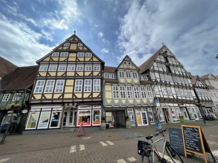 Hausansicht - Wohnung kaufen in Celle - ZWEI-ZIMMER-EIGENTUMSWOHNUNG IN CELLE