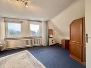 Schlafzimmer DG