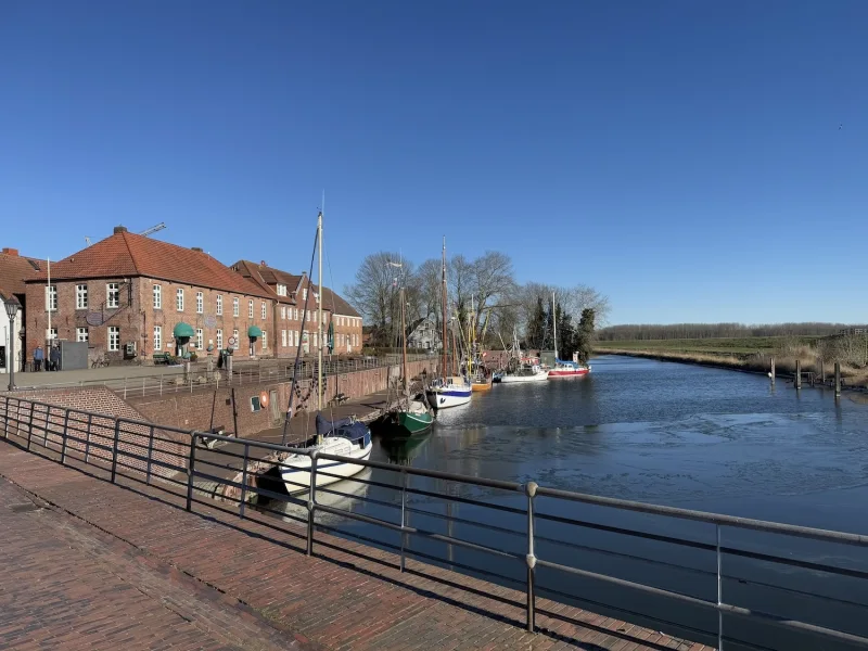 alter Hafen - Wohnung kaufen in Wangerland / Hooksiel - PROVISIONSFREI: Beste Lage am alten Hafen in Hooksiel - 2 ZKB Dachgeschosswohnung mit Weitblick