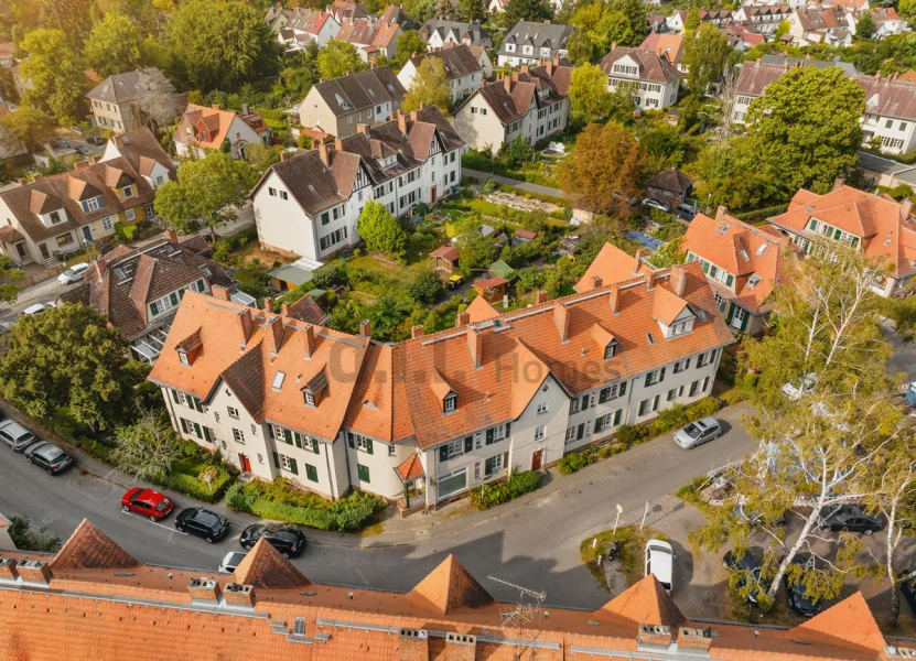 Birkenweg28-29 - Haus kaufen in Berlin / Hakenfelde - Historische Mehrfamilienhäuser in der Waldsiedlung Berlin - Hakenfelde