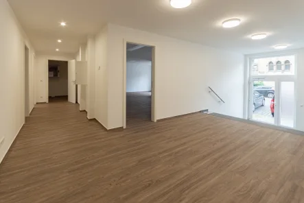 Eingangsbereich - Büro/Praxis mieten in Leipzig - ** Ihre neue Gewerbefläche im Zentrum-Süd | Moderne Ausstattung | Sofort bezugsfrei **