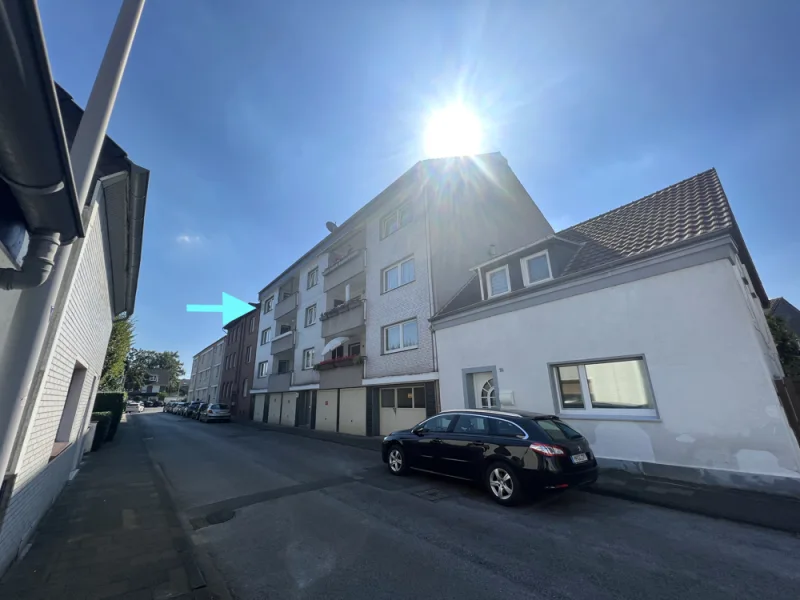 Vorderansicht - Wohnung kaufen in Mülheim an der Ruhr - Immer noch die Beste Altersvorsorge! Eigentumswohnung in Mülheim Speldorf