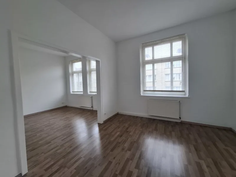 Wohnzimmer - Wohnung mieten in Duisburg - Moderne, lichtdurchflutete Wohnung sucht neuen Mieter! Duisburg-Röttgersbach!