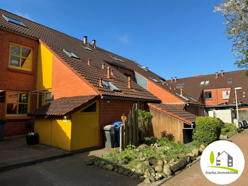 Herzlich Willkommen! - Haus kaufen in Kiel - Sehr gepflegtes, modernes Reihenmittelhaus mit Carport am Domänental