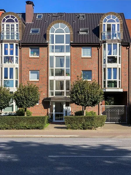 Hausverwaltung - Wohnung mieten in Hamburg / Stellingen - *** Sonnige, kernsanierte 3 Zimmer Wohnung an der Kieler Straße ***