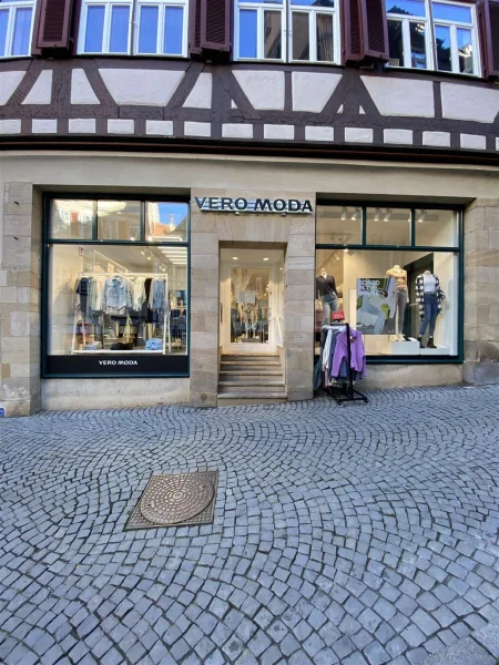 Schöne Ladenfläche - Laden/Einzelhandel mieten in Tübingen - Mittendrin in der schönen Fußgängerzone!