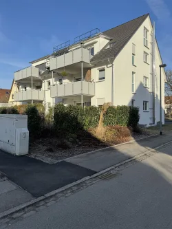 Das Wohnhaus von Außen - Wohnung kaufen in Tübingen - Modernes, neuwertiges und energiebewusstes Wohnen!