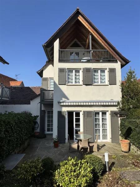 Das schnuckelige Haus von außen - Haus kaufen in Tübingen - Ein Haus für Liebhaber!