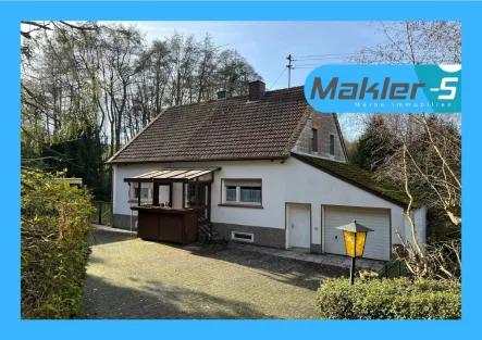 Startfoto - Haus kaufen in Dickesbach - Freist. EFH in idyllischer Alleinlage mit gr. Grdst.|6ZiKB|EBK|Gge.|Carp.