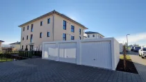 1 Garage mit Wallbox und 1 Stellplatz 