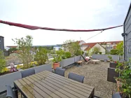 großzügige Dachterrasse