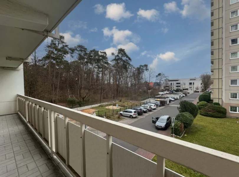 Balkon mit Blick ins Grüne