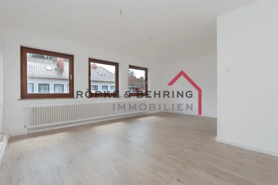 Wohnzimmer - Wohnung kaufen in Bremen - Gepflegte 2 Zimmer Wohnung mit Balkon in der Südervorstadt