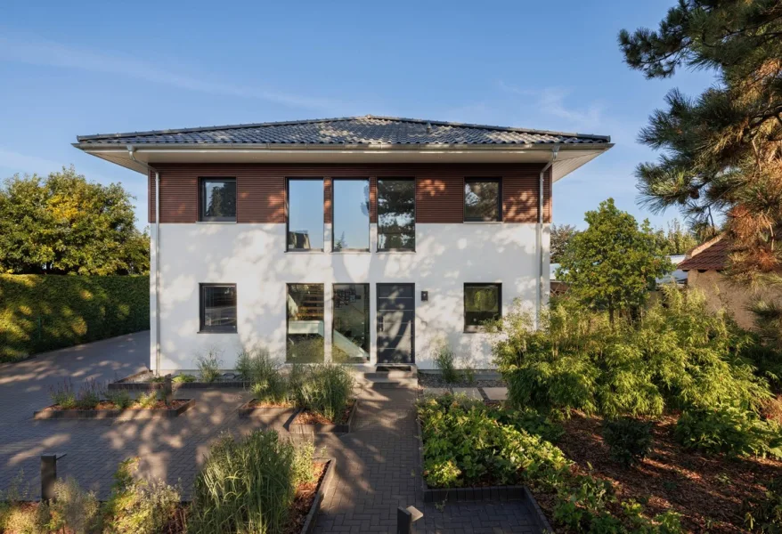 Stadtvilla-mit-Walmdach - Haus kaufen in Pfullendorf - Ein top - modernes Haus  für eine ganze Familie