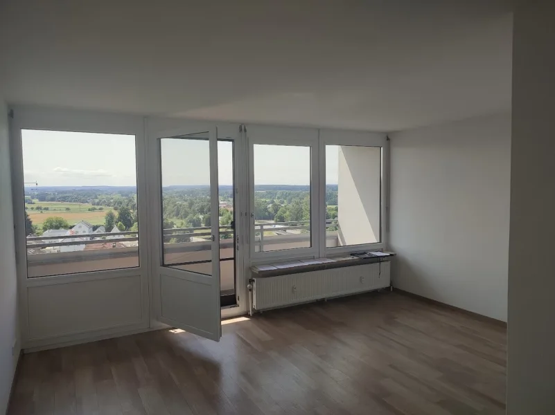 Wohnen - Wohnung mieten in Schrobenhausen - Gut geschnittene 2-Zimmer-Wohnung über den Dächern Schrobenhausens zur Miete