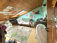 Arbeits-/Kinderzimmer