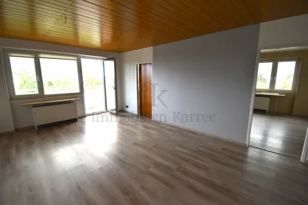 Wohnzimmer - Wohnung kaufen in Pulheim - Moderne Wohnung mit Schöner Aussicht in Pulheim