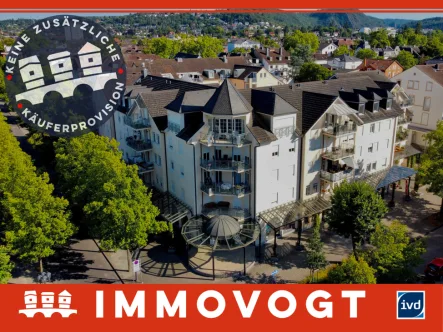 Titelbild - Wohnung kaufen in Bad Kreuznach - "LAGEJUWEL" TOP DACHGESCHOSSWOHNUNG IM KURGEBIET | TIEFGARAGE | LIFT | EINBAUKÜCHE