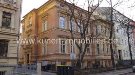 Hausansicht - Büro/Praxis mieten in Halle - Exklusive Büroräume in herrschaftlicher Villa inkl. Stellplätzen im südlichen Stadtzentrum von Halle