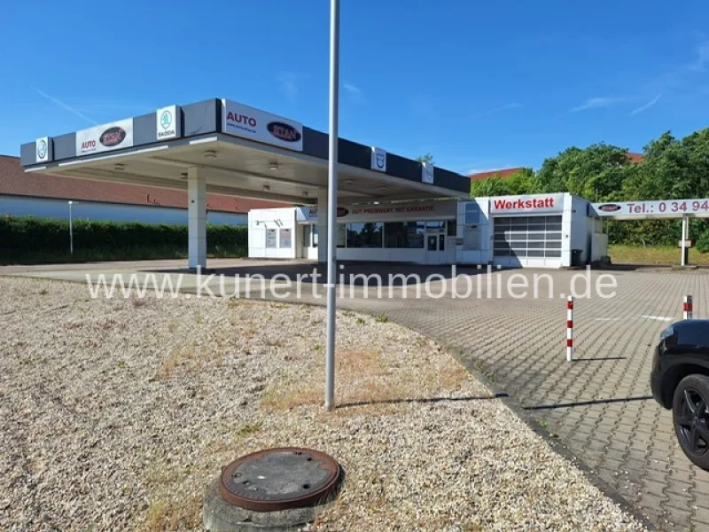 Verkaufsliegenschaft - Grundstück kaufen in Wolfen - Gewerbeobjekt (Autohaus mit Werkstatt) in excellenter Gewerbelage von Bitterfeld-Wolfen