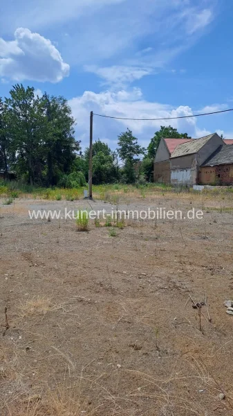 Grundstück - Sonstige Immobilie kaufen in Leipzig - 1234 m² freies Grundstück in Leipzig mit gültiger Baugenehmigung aus 2023 für Pflegeeinrichtung