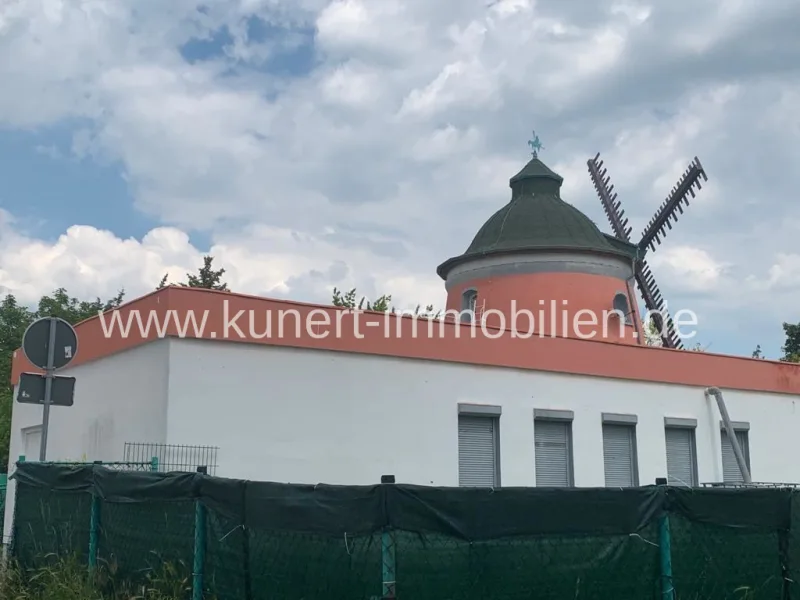 Blick zur Liegenschaft - Haus kaufen in Halle - Gewerbeobjekt Eselsmühle mit ehemaliger Gastwirtschaft auf 1867 m² Grundstück in guter Gewerbelage