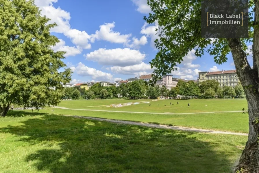 Goerlitzer Park - Wohnung kaufen in Berlin / Kreuzberg - Natur nah erleben: Exklusiver Erstbezug nach Sanierung mit unvergleichlichem Ausblick auf den Park