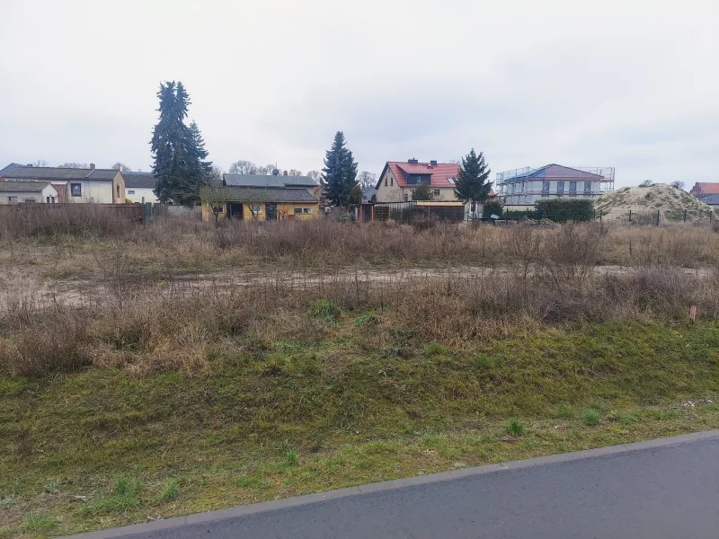 Grundstück - Grundstück kaufen in Schönwalde-Glien - Baugrundstück für Ihr neues Zuhause mit guter Stadtanbindung