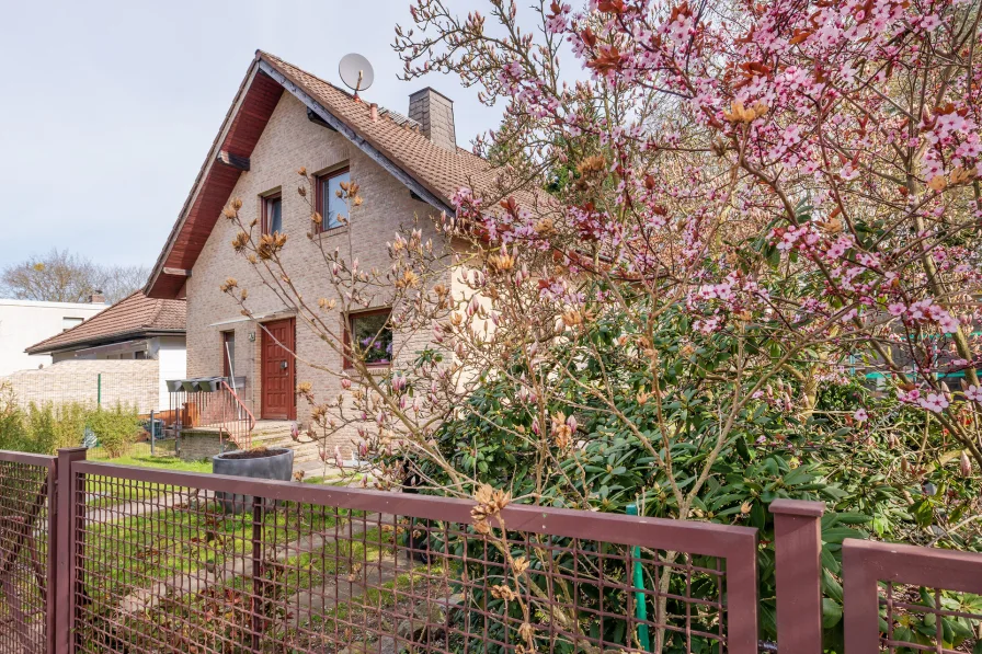 Außenansicht - Haus kaufen in Berlin - Vermietetes Einfamilienhaus in Heiligensee