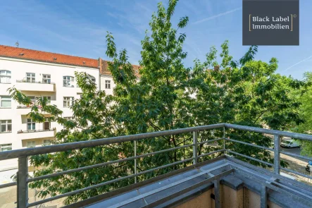 Balkon - Wohnung kaufen in Berlin - Soldiner Kiez: Frisch sanierte Wohnung mit zwei Balkonen - Berlin Mitte-Gesundbrunnen