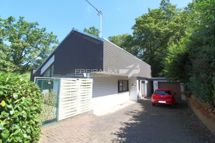 Titel - Haus kaufen in Wilnsdorf - FREIRAUM4 +++ Architektenhaus in Naturnähe, ohne klassischem Garten