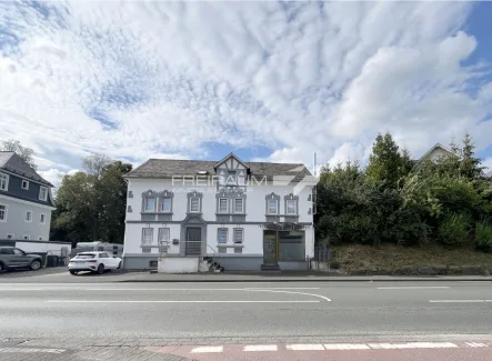 Ohne Titel - Haus kaufen in Freudenberg - FREIRAUM4 +++ Einfamilienhaus mit Ladenlokal im historischen Ortskern Freudenberg!