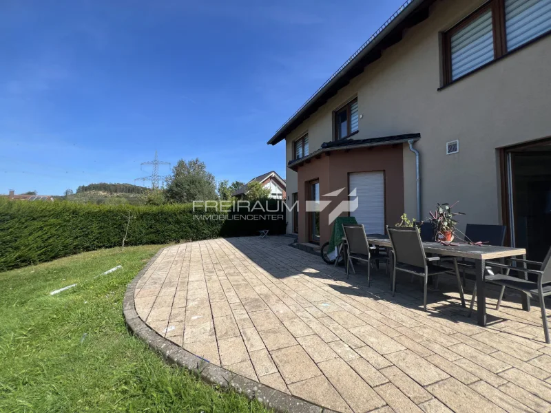 Terrasse - Haus mieten in Mudersbach - FREIRAUM +++Hochwertiges Einfamilienhaus mit Sonnenterrasse in Birken