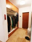 Garderobe EG