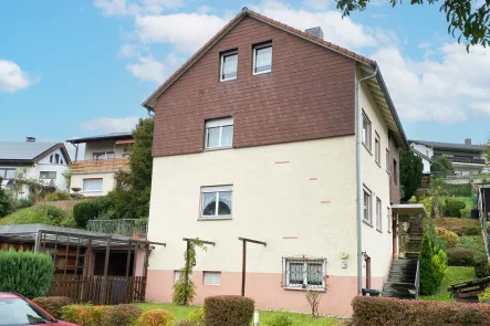 Frontansicht - Haus kaufen in Groß-Umstadt - Wohnen in ruhiger Hanglage: Einfamilienhaus mit Weitblick und Charme – ideal für Familien in Heubach