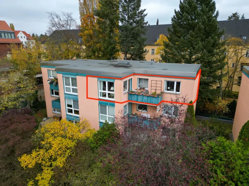 Außenansicht - Wohnung kaufen in Berlin - Charmante 3,5-Zimmer-Wohnung mit Balkon in Lichterfelde-West