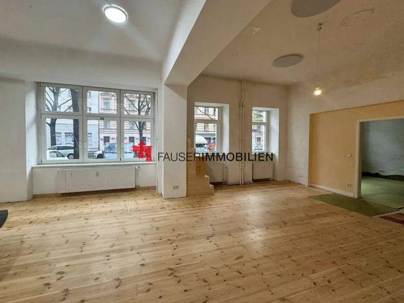  - Büro/Praxis mieten in Berlin-Kreuzberg - 140m² GEWERBEEINHEIT IN KREUZBERG- FLÄCHE MIT SEELE & SHABBY CHARME UND KL. AUßENBEREICH IM INNENHOF