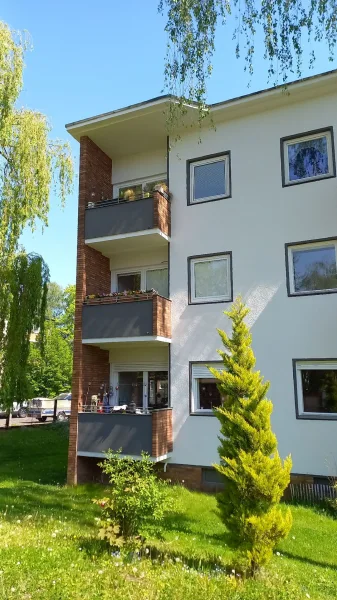 Ansicht - Wohnung kaufen in Berlin / Mariendorf - Gut gepflegte Anlageimmobilie- 3-Zimmer-Wohnung mit Balkon -