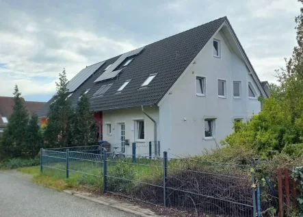 Ansicht - Haus kaufen in Panketal - Sofort Einziehen -  gemütliches Reihenendhaus in Panketal